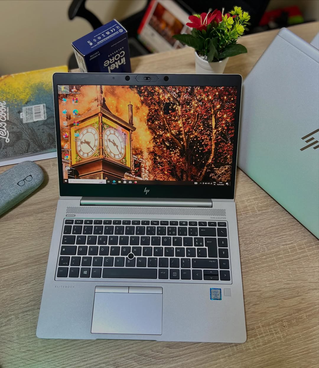 HP EliteBook 830 G6 - Refurbished laptop Montreal - Intel Core i5 8th Gen - 325$ - Free shipping Montreal Quebec
