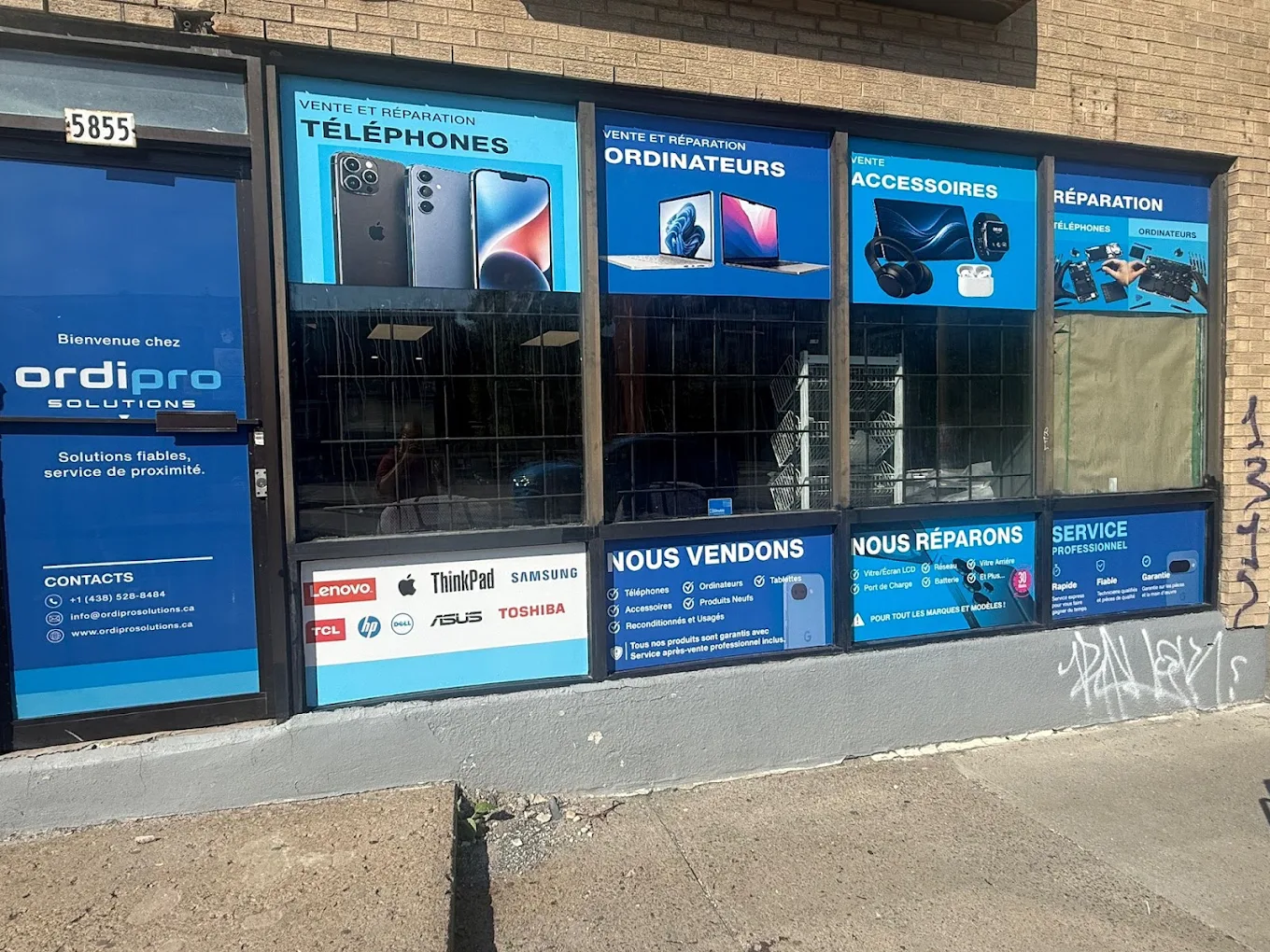 Exterior of the OrdiPro Solutions Montreal store offering phone and computer services